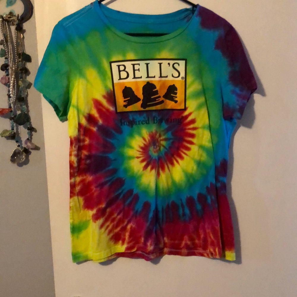 Women’s Bell’s inspired Brewing T-shirt. Brand new